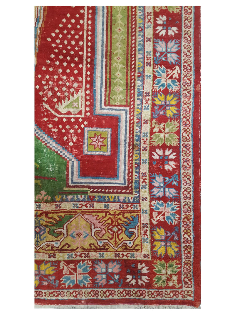 Fasa Antique Ushak 4033 Red Multi Traditional Antique Rug