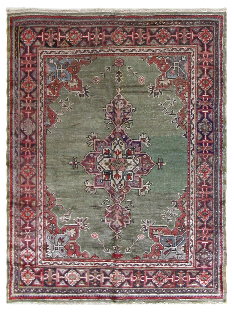 Fasa Antique Ushak Green Rust Traditional