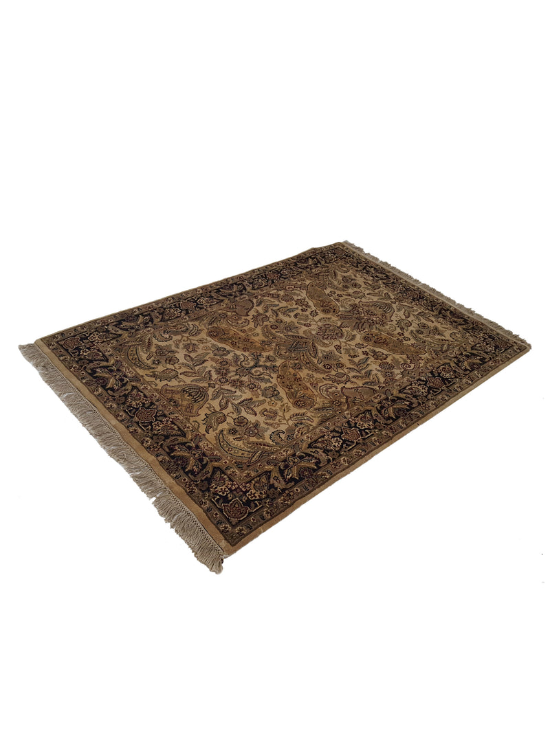 Pacific Loom 16233 Ivory Black Traditional Hand Knotted Rug