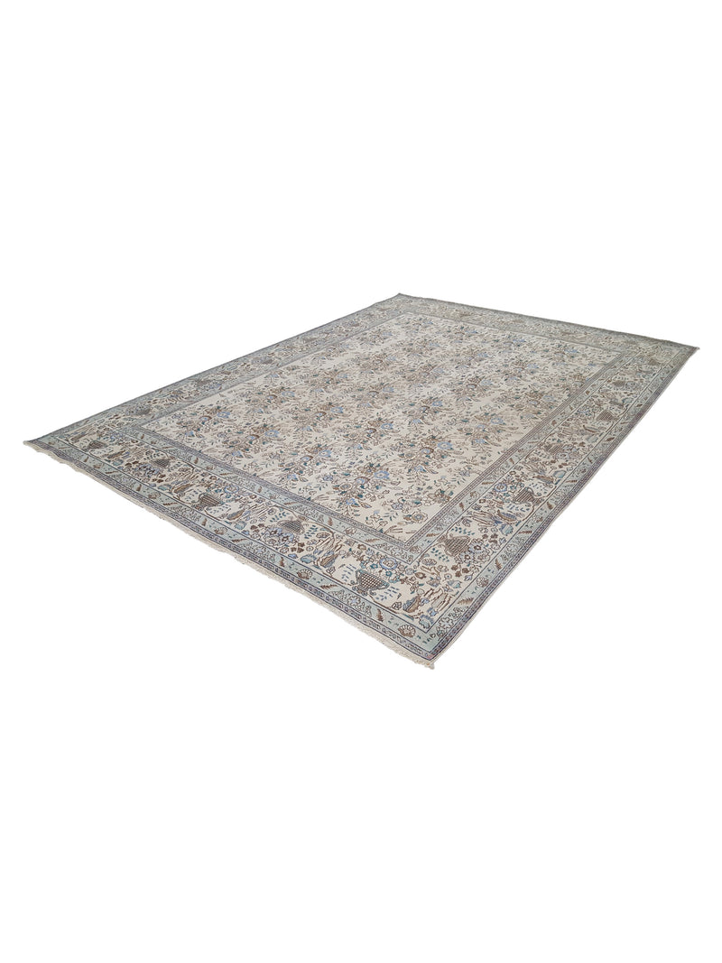 Pacific Vintage 35544 Ivory Sky Vintage Hand Knotted Rug