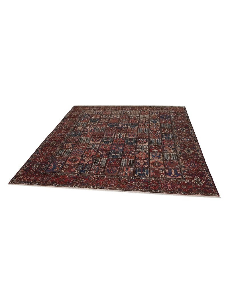 Fasa Antique Bakhtiyari 35584 Multi Rust Traditional Antique Rug