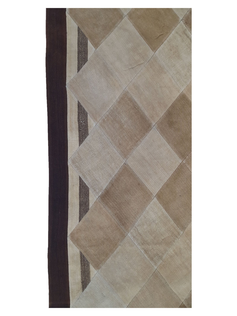 Pacific Patchwork 38136 Cream Burgundy Patchwork Hand Knotted Rug