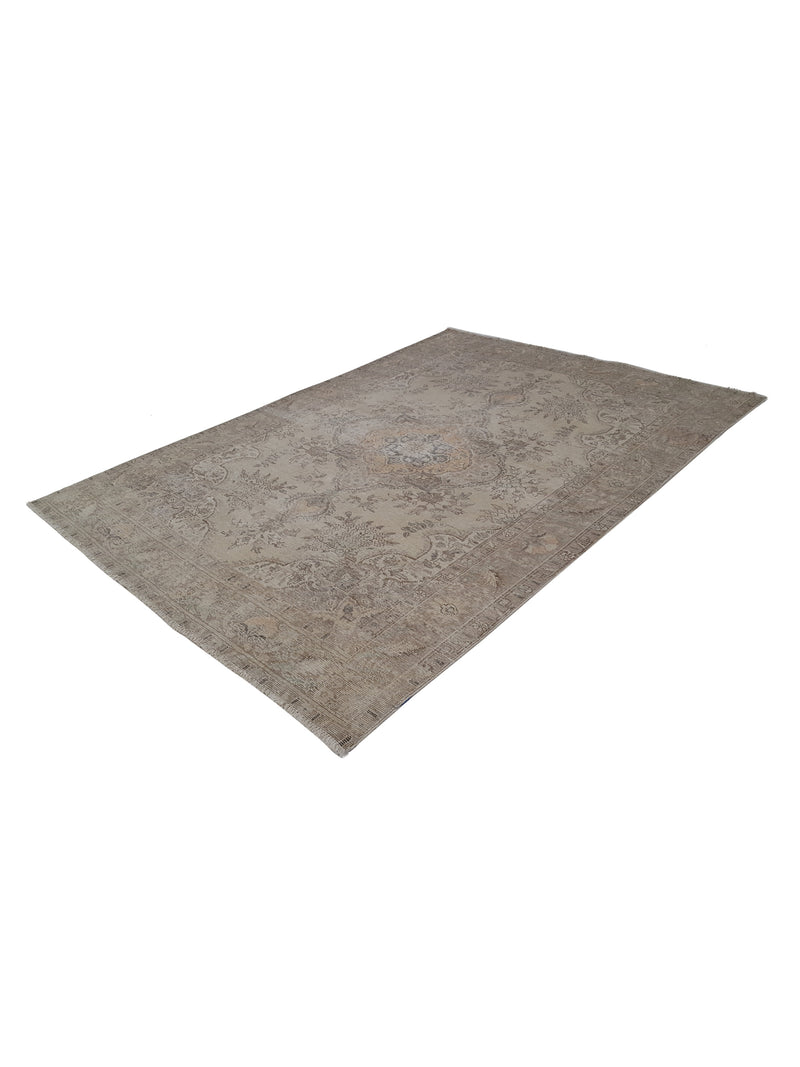 Pacific Vintage 40515 Ivory Ivory Vintage Hand Knotted Rug