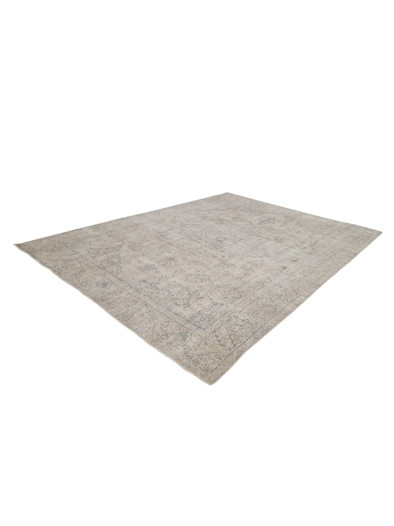 Pacific Vintage 41566 Ivory Ivory Vintage Hand Knotted Rug