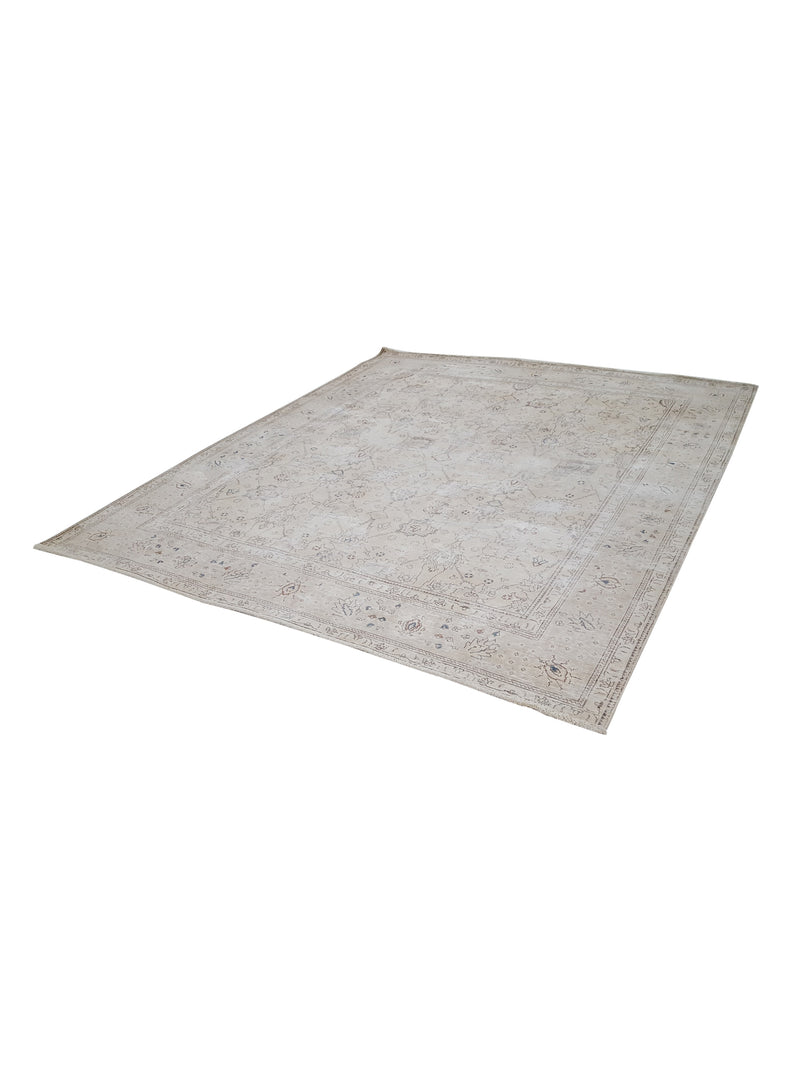Pacific Vintage 42051 Ivory Ivory Vintage Hand Knotted Rug