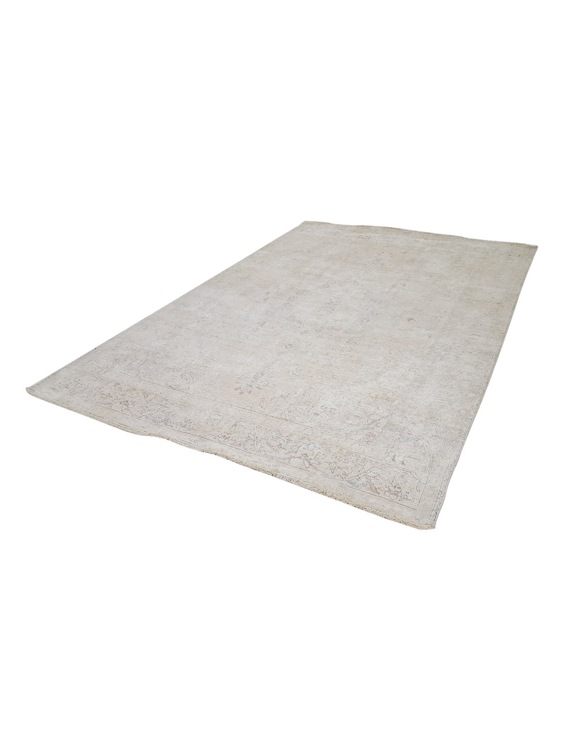 Pacific Vintage 42099 Ivory Ivory Vintage Hand Knotted Rug