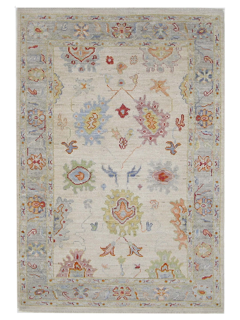 Pacific Ushak Wool Weft Ivory Lt.Grey Transitional