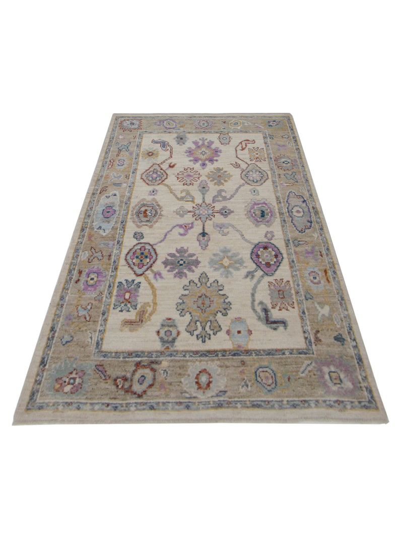 Pacific Ushak Wool Weft 42839 Ivory Beige Transitional Hand Knotted Rug