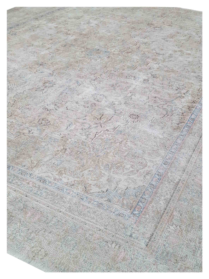 Pacific Vintage 42895 Ivory Coral Vintage Hand Knotted Rug