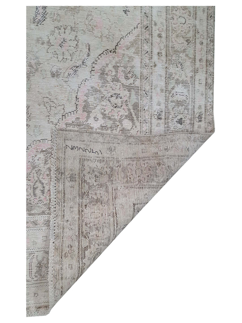 Pacific Vintage 43526 Ivory Peach Vintage Hand Knotted Rug
