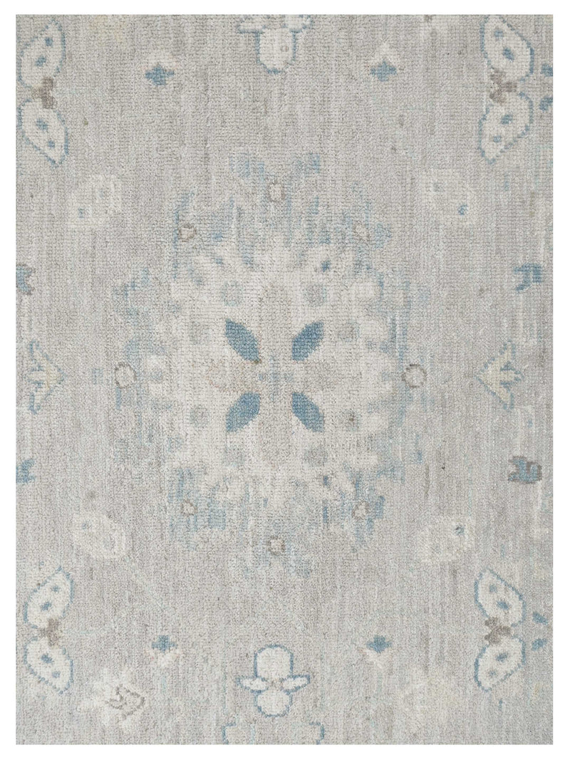 Pacific Ushak Wool Weft 43644 Lt.Grey Ivory Transitional Hand Knotted Rug