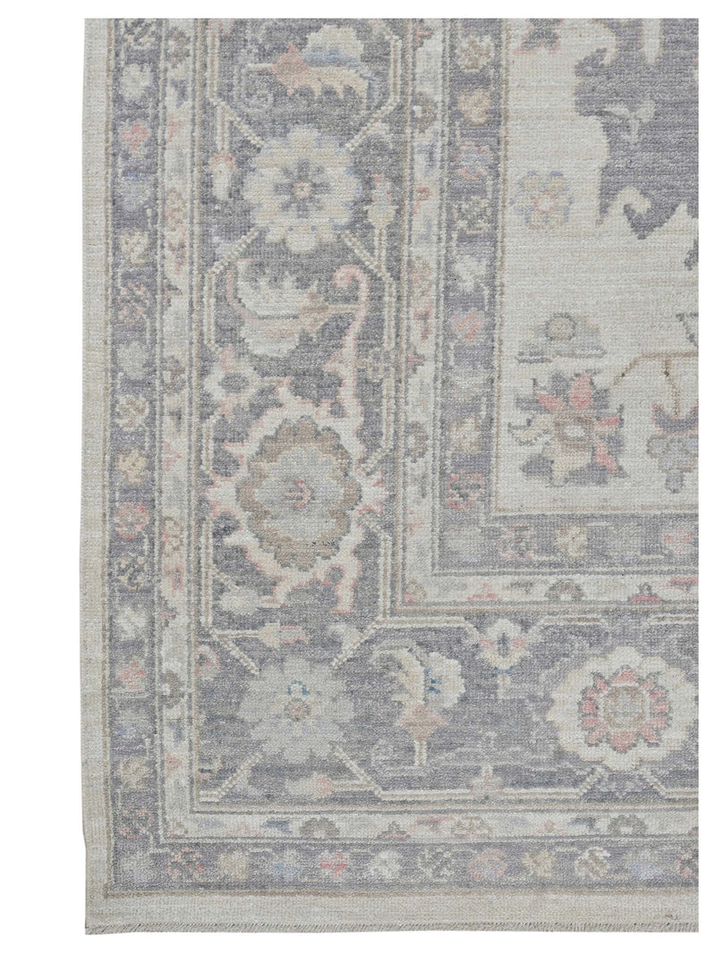 Pacific Ushak Wool Weft 43646 Ivory Lt.Grey Transitional Hand Knotted Rug