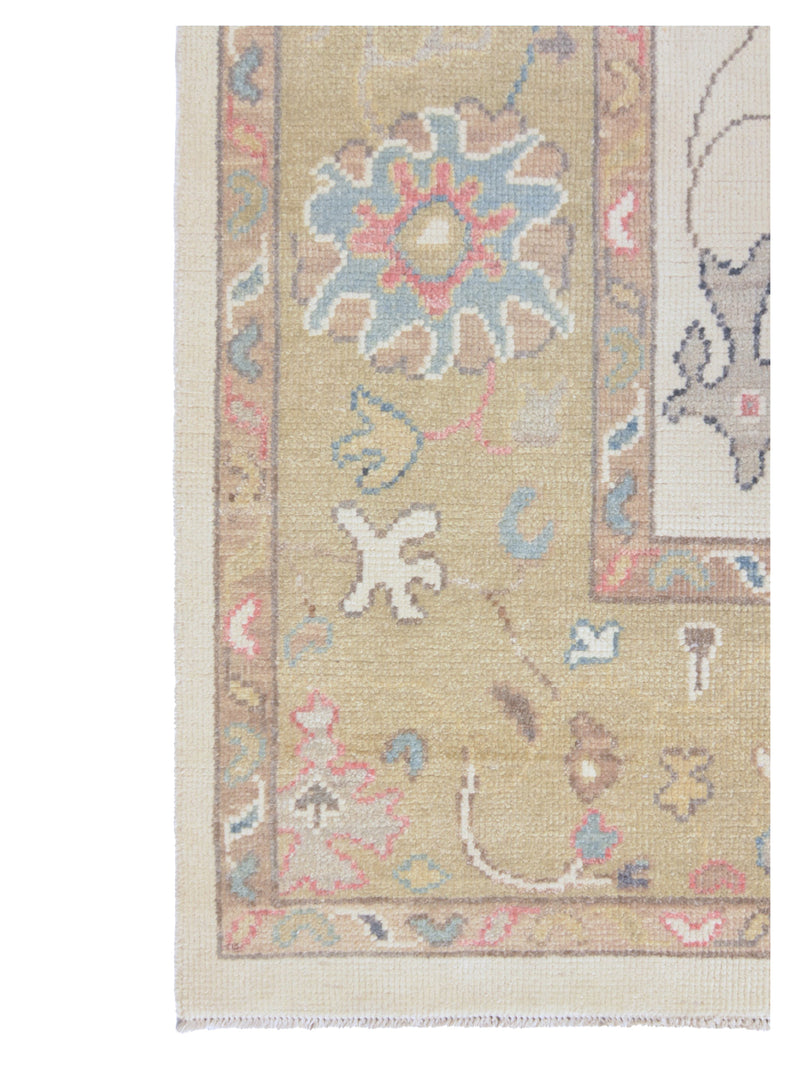Pacific Ushak 43714 Ivory Pistachio Transitional Hand Knotted Rug