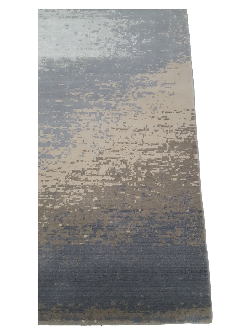Aira Himalaya H-2335 Lt.Blue Lt.Ivory Transitional Wilton Rug