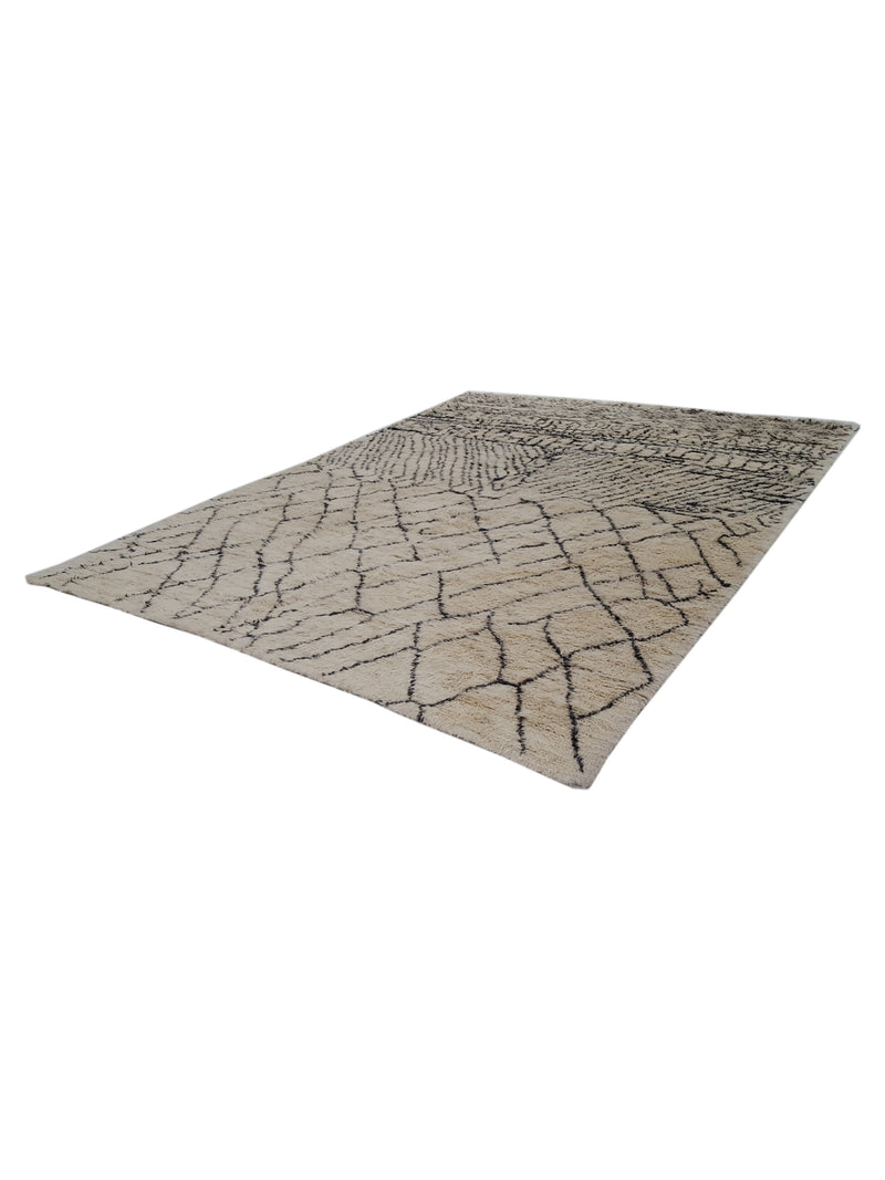 Pacific Moroccan MO-02 Ivory Charcoal Transitional Hand Knotted Rug