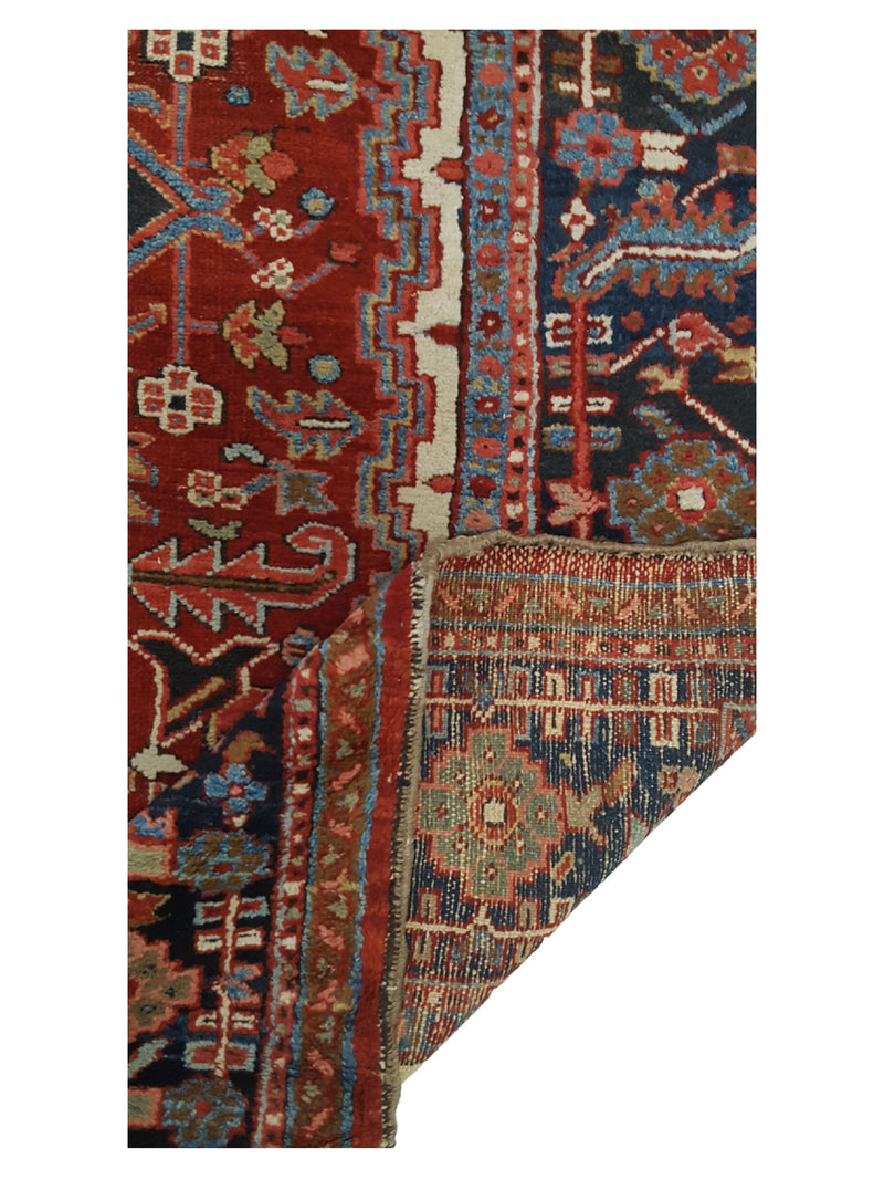 Fasa Antique Heriz 2575 Rust Navy Traditional Antique Rug