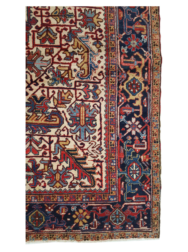 Fasa Antique Heriz 2667 Ivory Rust Traditional Antique Rug