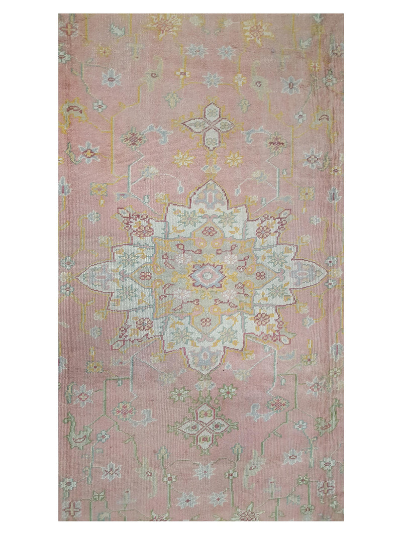 Fasa Antique Ushak 2882 Pink Ivory Traditional Antique Rug