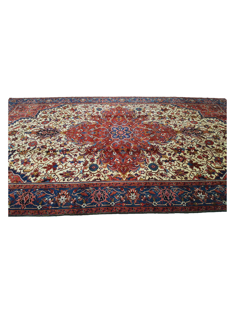 Fasa Antique Heriz 3232 Ivory Blue Traditional Antique Rug