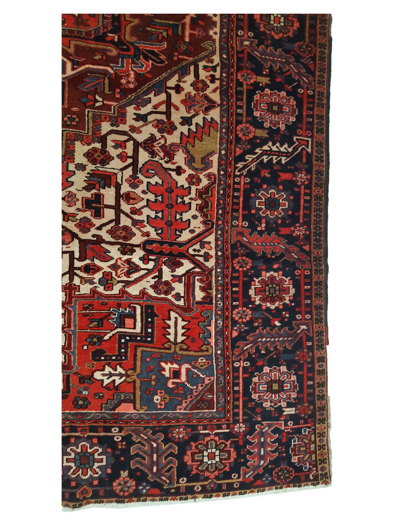 Fasa Antique Heriz 3522 Ivory Rust Traditional Antique Rug