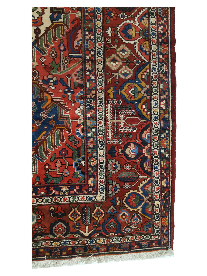 Fasa Antique Bakhtiyari 3701 Red Red Traditional Antique Rug