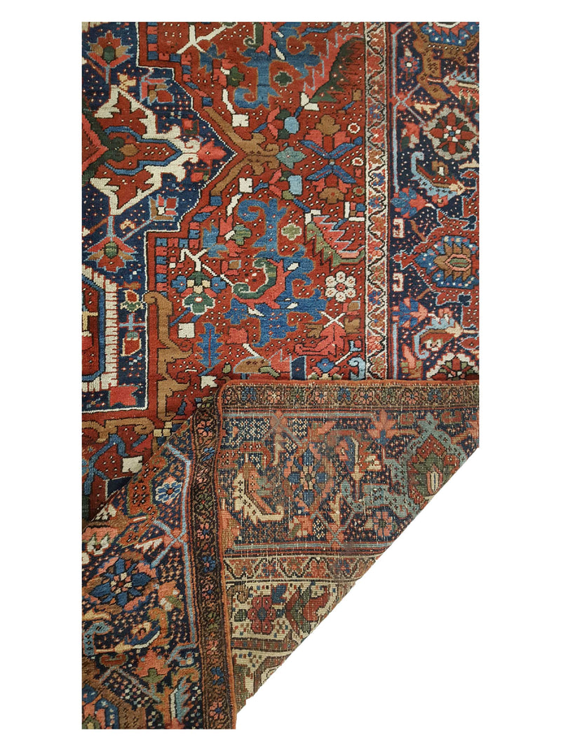 Fasa Antique Heriz 3776 Rust Navy Traditional Antique Rug