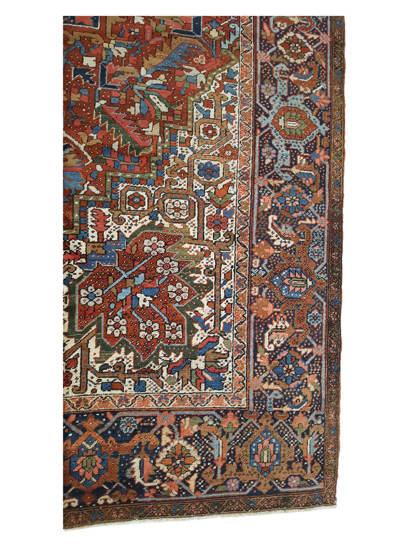 Fasa Antique Heriz 3776 Rust Navy Traditional Antique Rug