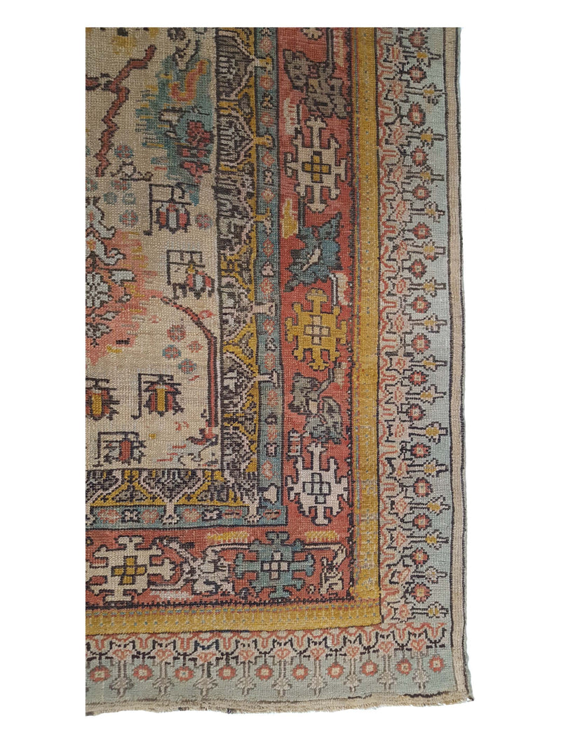 Fasa Antique Ushak 4019 Ivory Multi Traditional Antique Rug