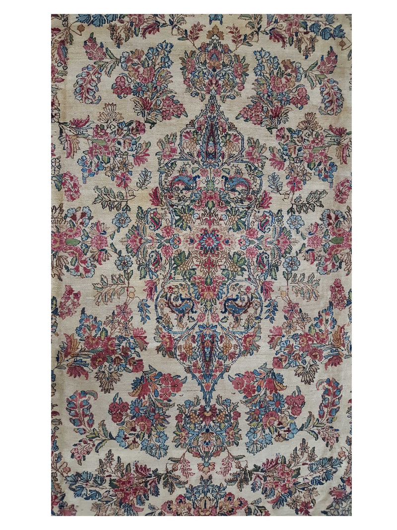 Fasa Antique Kerman 4114 Beige Sky Traditional Antique Rug
