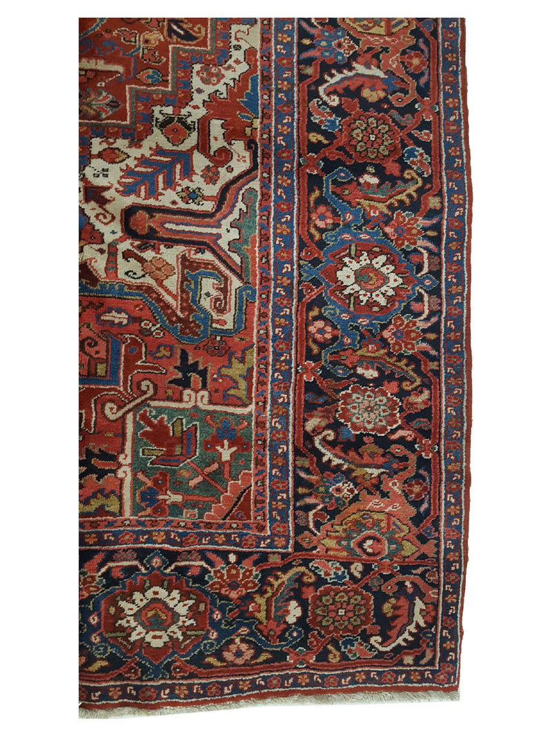 Fasa Antique Heriz 8737 Rust Navy Traditional Antique Rug