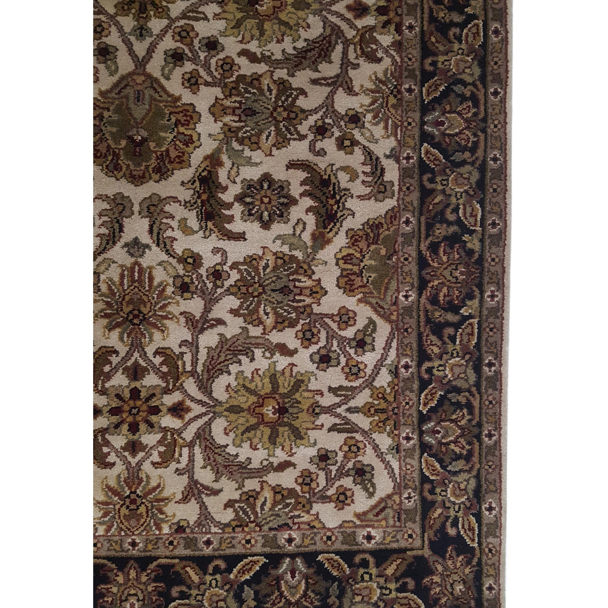 Pacific Royal 12449 Ivory Black Traditional Hand Knotted Rug