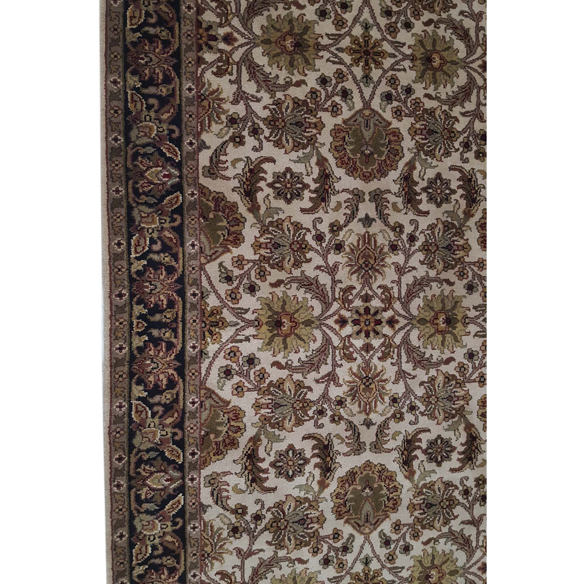 Pacific Royal 12449 Ivory Black Traditional Hand Knotted Rug