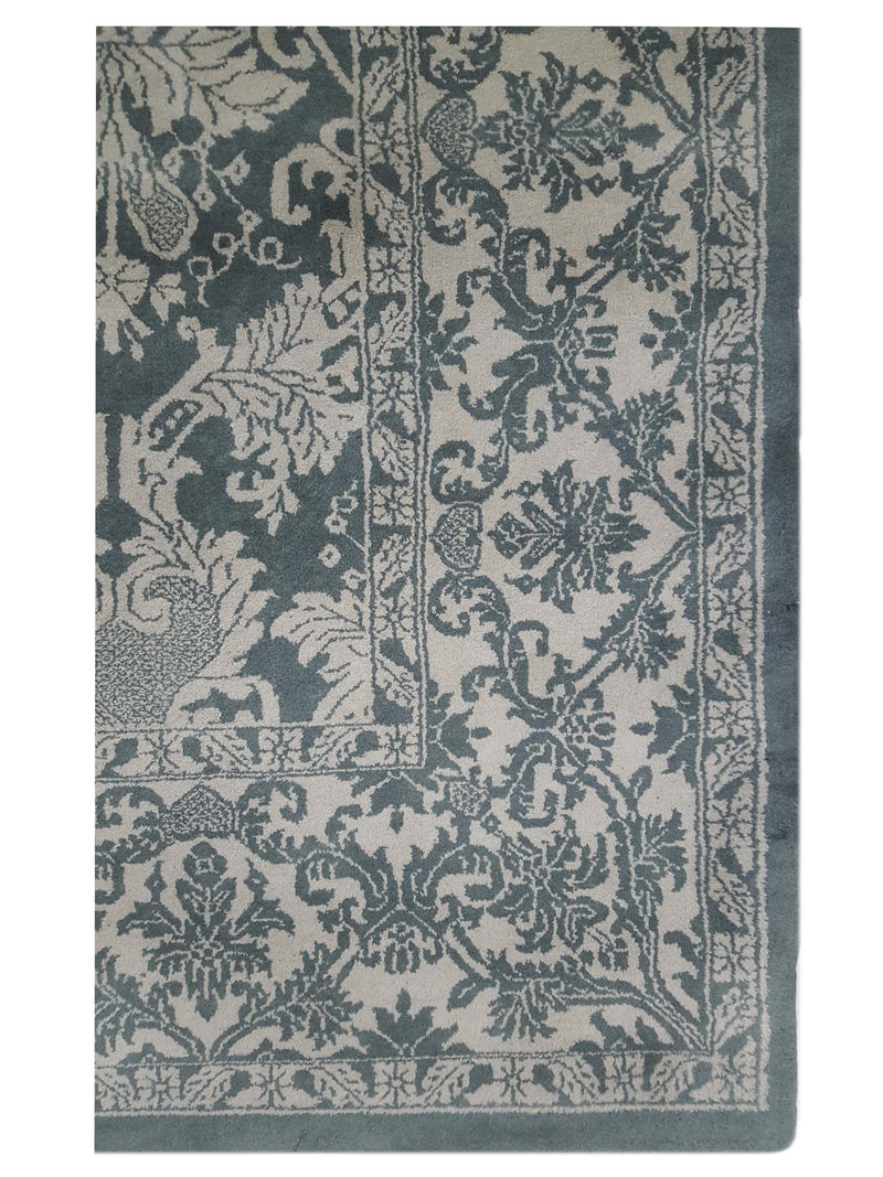 Pacific Royal TA-GR Green Ivory Traditional Hand Knotted Rug