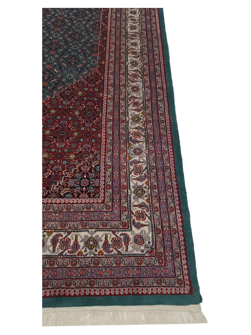 Pacific Mahi Bijar 13832 Green Red Traditional Hand Knotted Rug