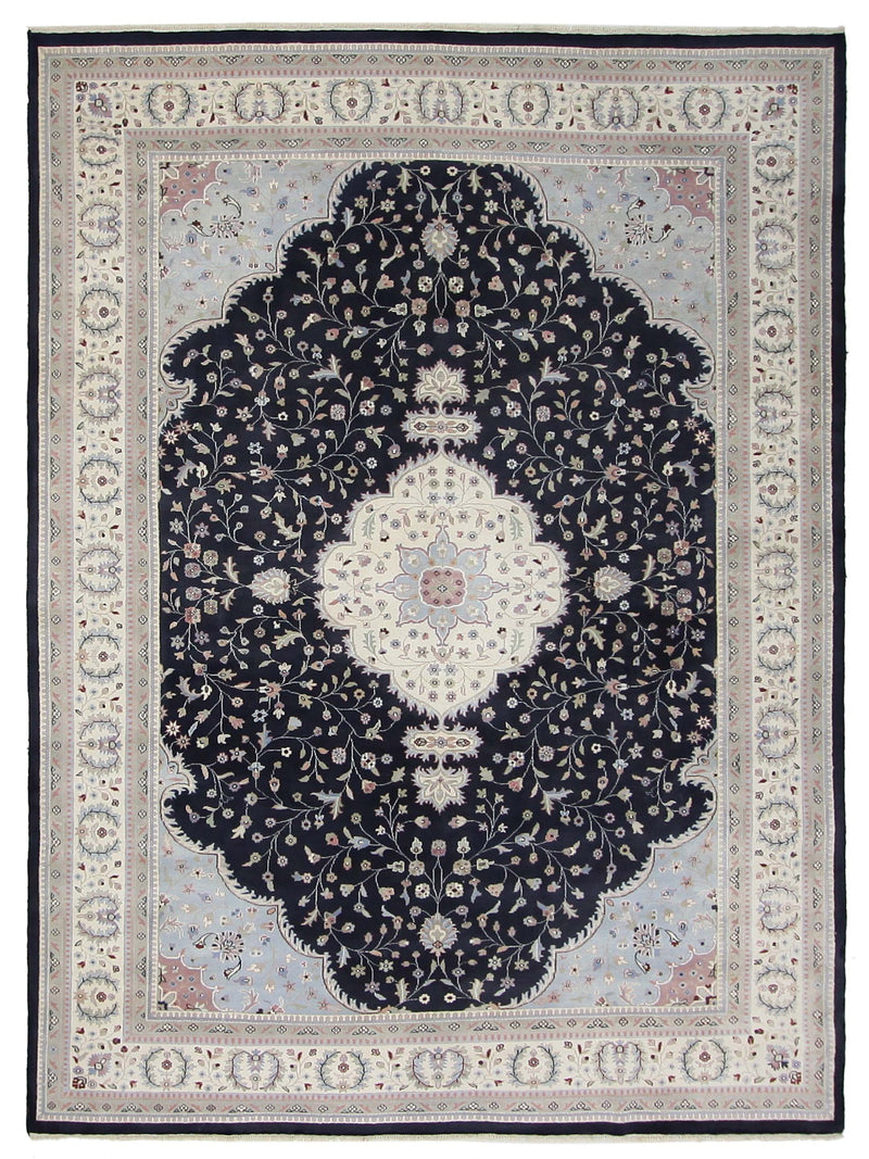 Pacific Classic  Black Ivory Traditional