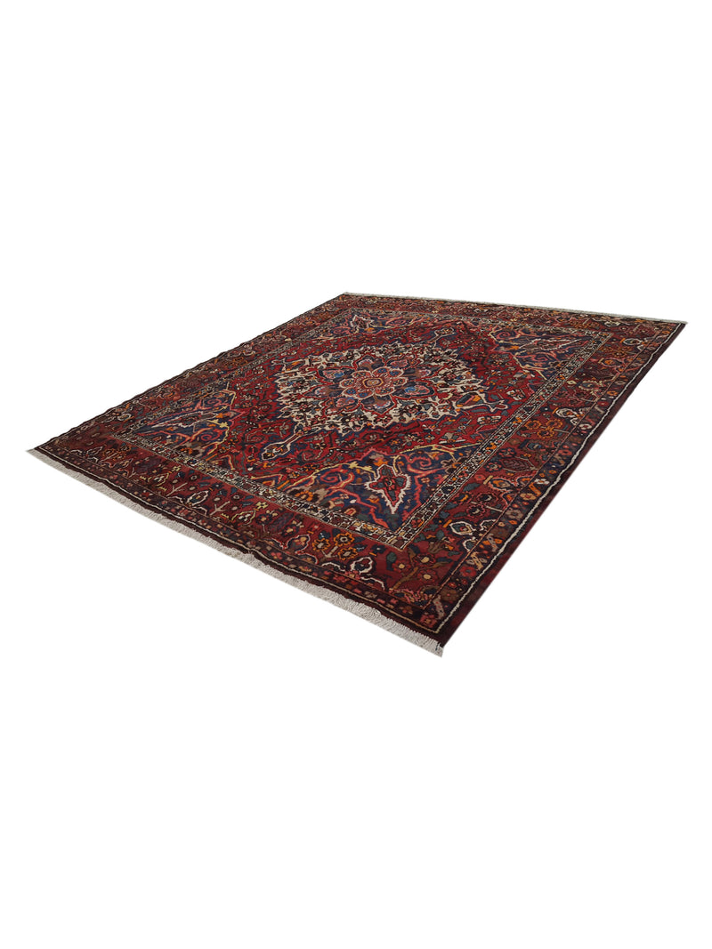 Pacific Bakhtiyari 14564 Burgundy Red Traditional Hand Knotted Rug