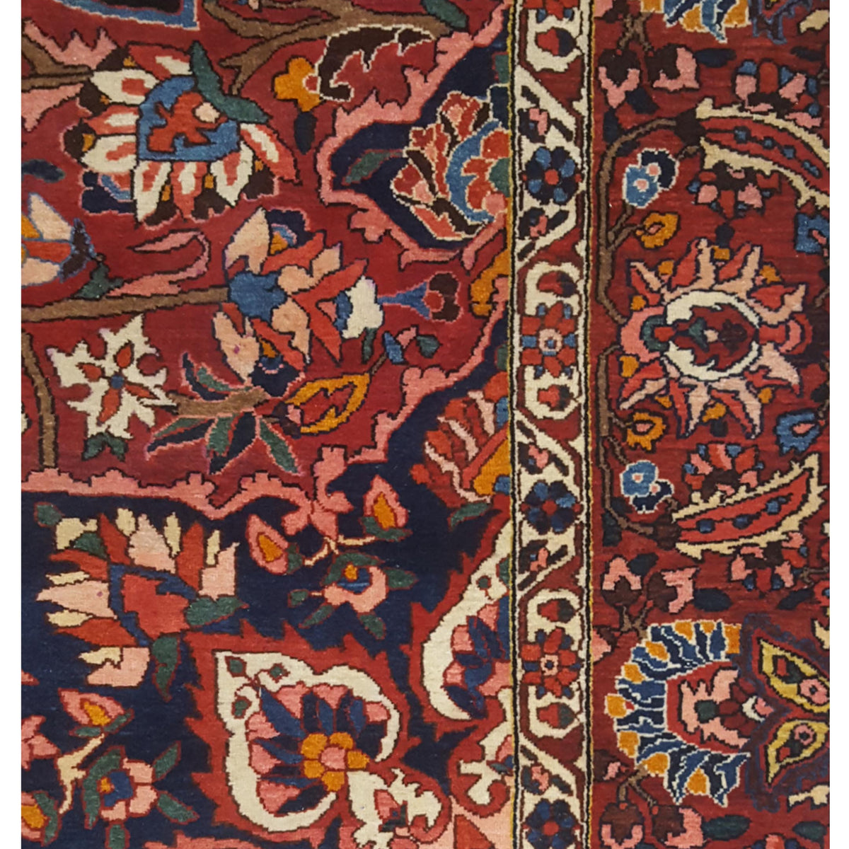 Fasa Antique Bakhtiyari 14713 Red Red Traditional Antique Rug