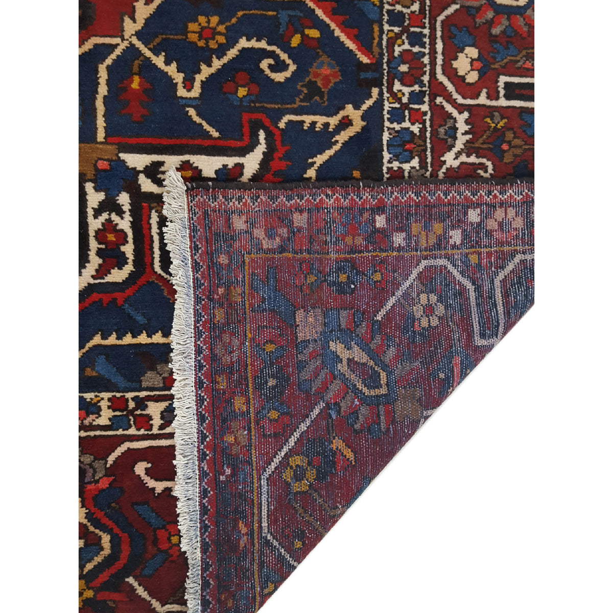 Pacific Bakhtiyari 14745 Red Multi Traditional Hand Knotted Rug