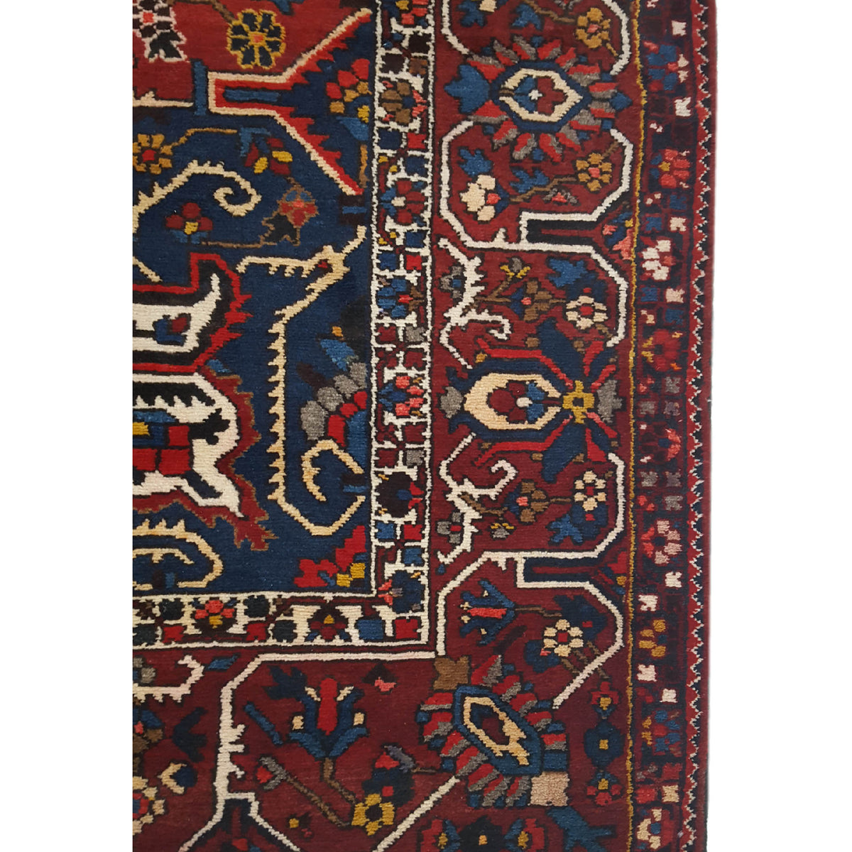 Pacific Bakhtiyari 14745 Red Multi Traditional Hand Knotted Rug