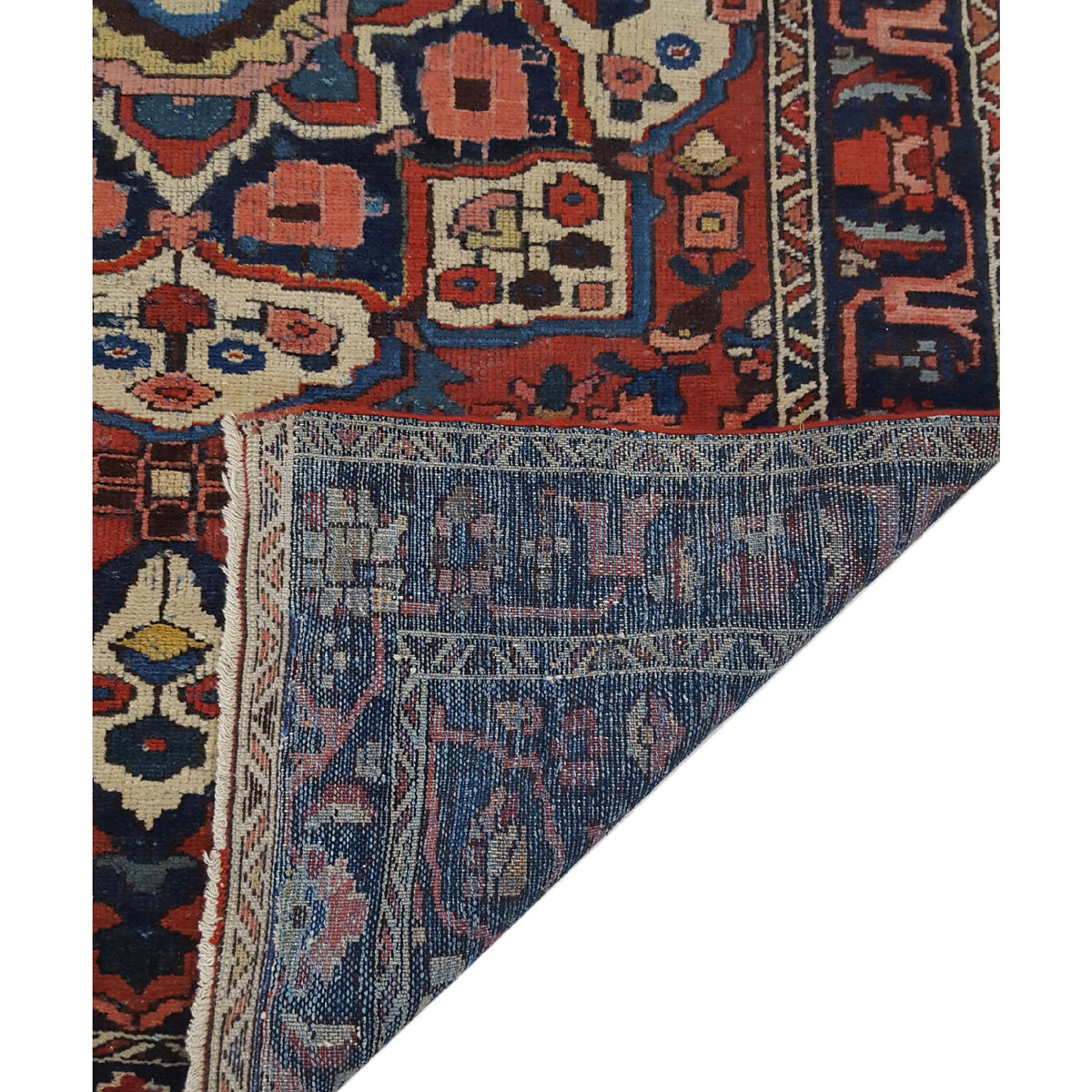 Pacific Bakhtiyari 14790 Red Black Traditional Hand Knotted Rug