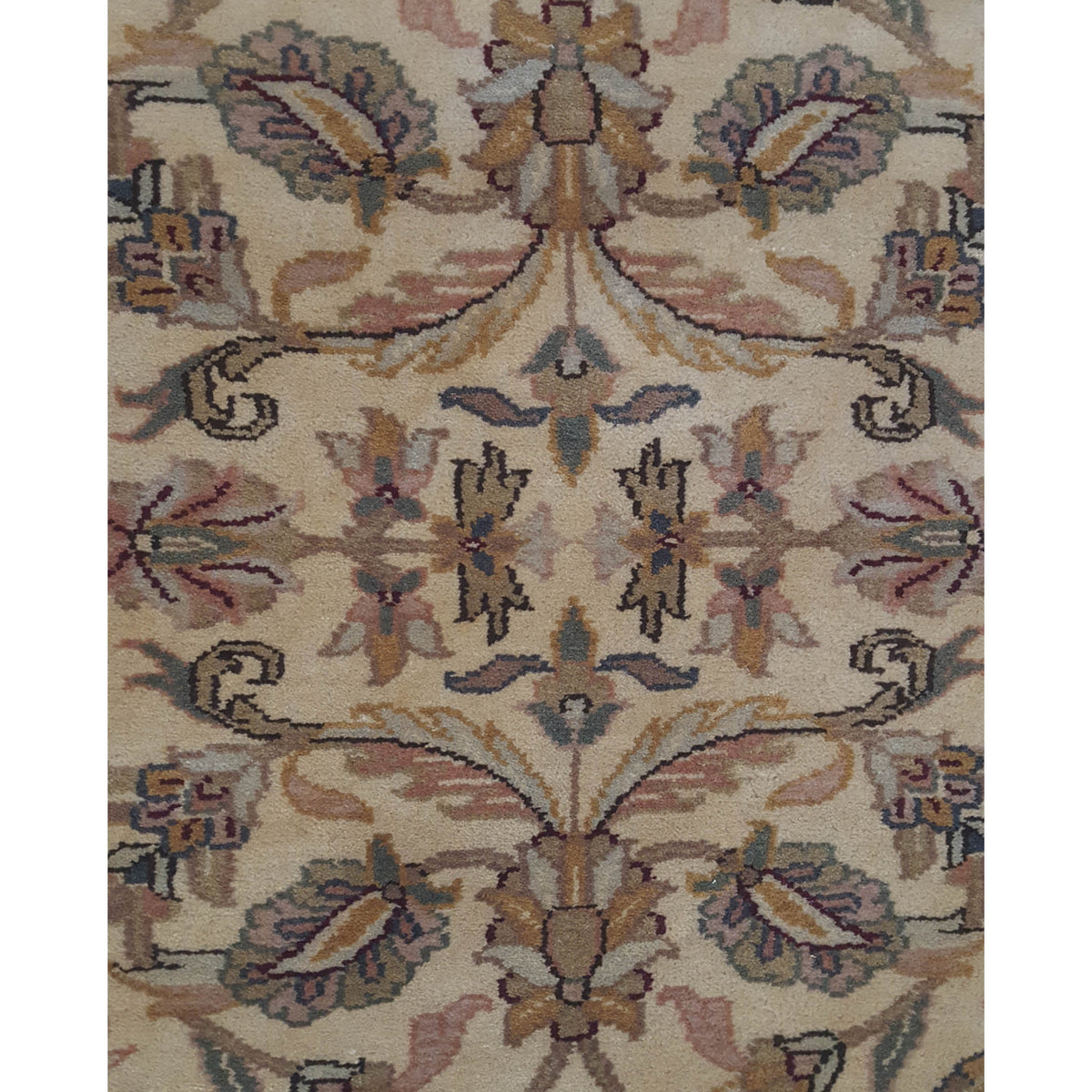Pacific Royal 16232 Ivory Ivory Traditional Hand Knotted Rug