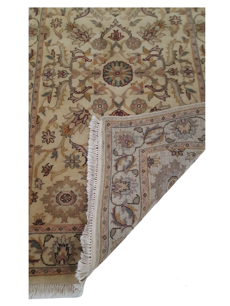 Pacific Loom 16235 Ivory Ivory Traditional Hand Knotted Rug