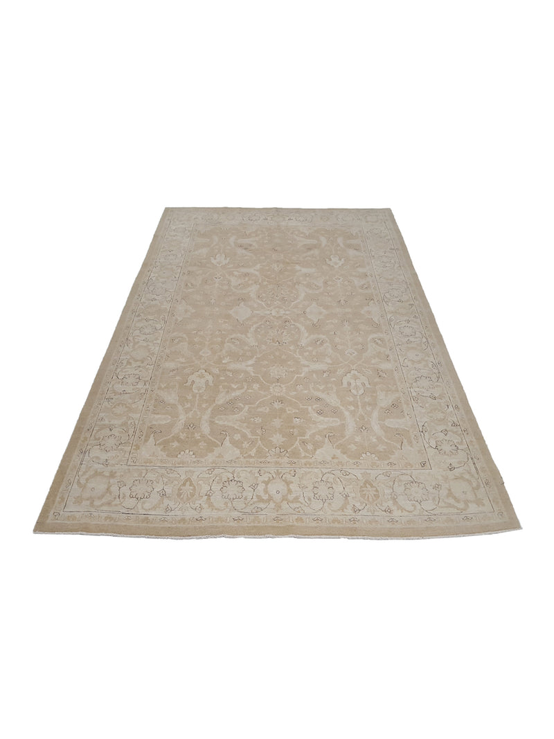 Pacific Farahan 16655 Beige Ivory Traditional Hand Knotted Rug