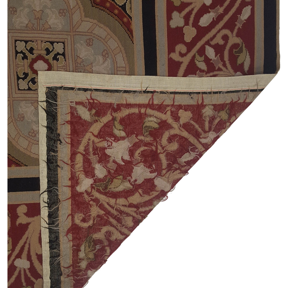 Pacific Needle Point 22836 Lt.Green Burgundy Traditional Needle Point Rug