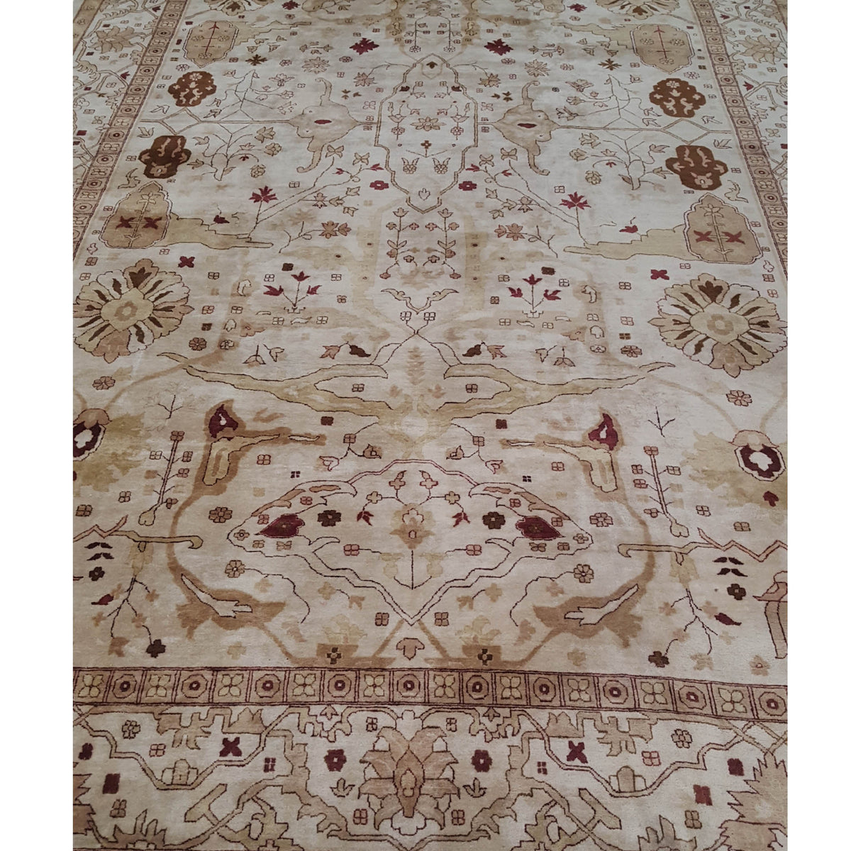 Pacific Agra 28842 Ivory Tan Traditional Hand Knotted Rug
