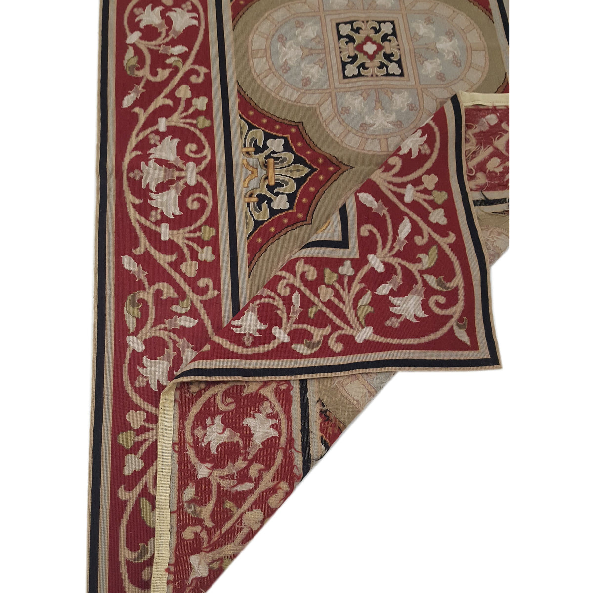 Pacific Needle Point 29922 Green Red Tapestry Needle Point Rug