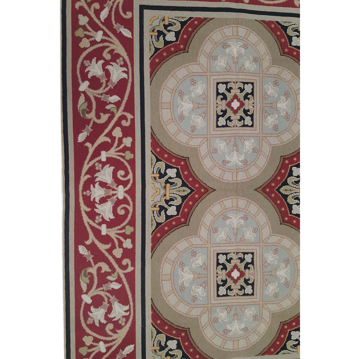 Pacific Needle Point 29922 Green Red Tapestry Needle Point Rug
