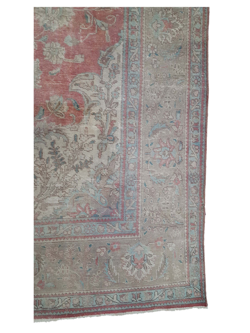 Pacific Mahal 30438 Red Beige Traditional Hand Knotted Rug