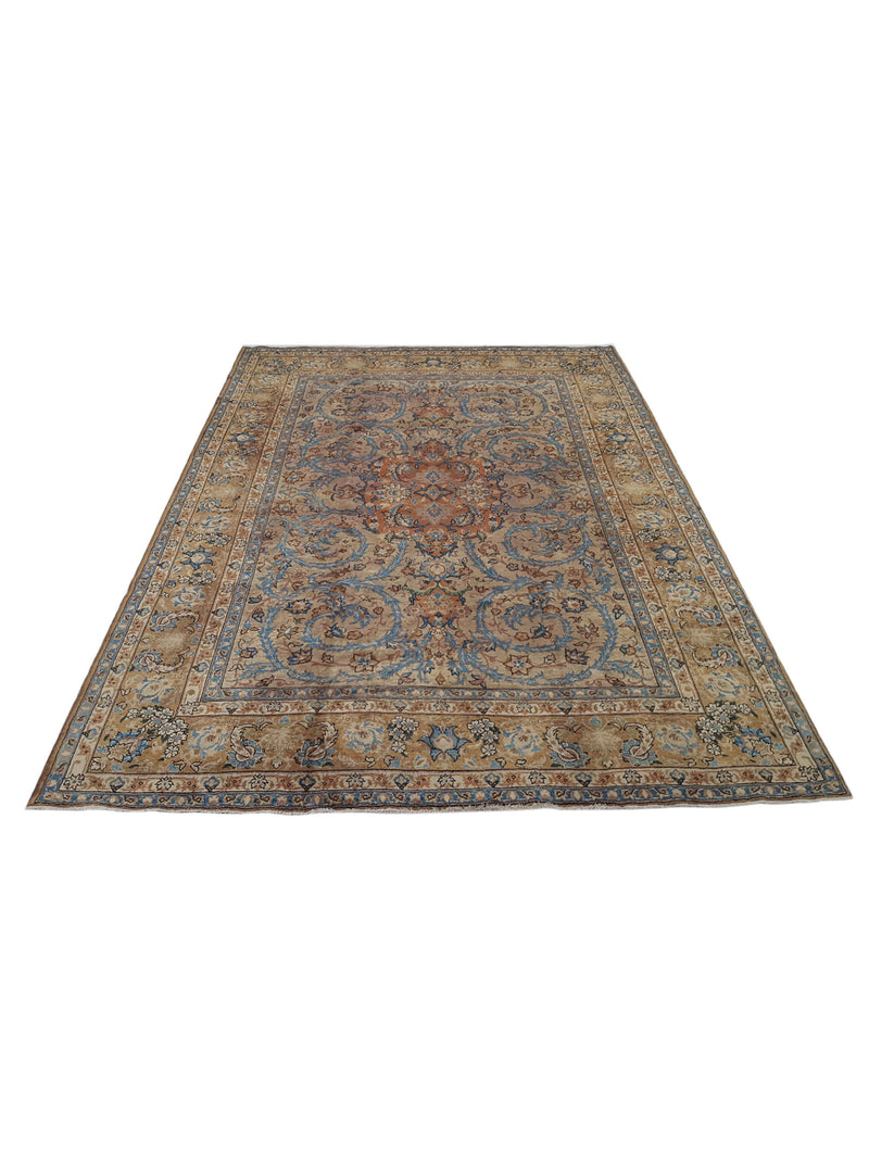 Fasa Antique Yazad 33927 Cream Lt.Brown Transitional Antique Rug
