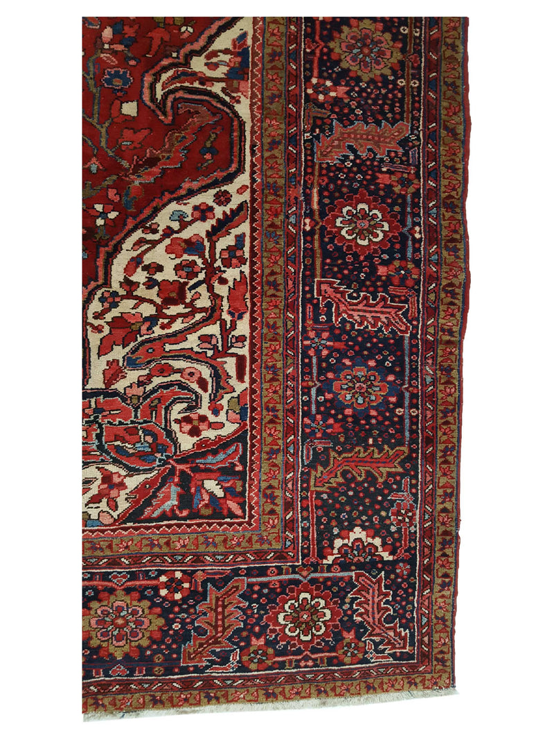 Fasa Antique Heriz 33938 Red Rust Traditional Antique Rug
